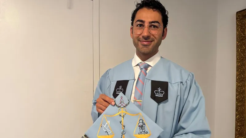 ABD'de serbest bırakılan Filistinli aktivist Mahdawi, Columbia Üniversitesinden mezun oldu