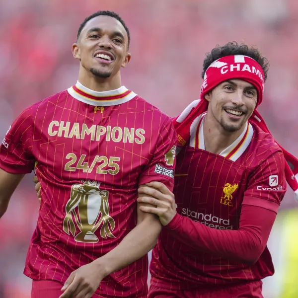 Alexander-Arnold Real Madrid'de! Şok Transferin Detayları