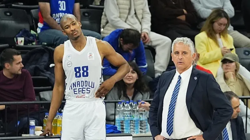 Anadolu Efes'in EuroLeague'de rakibi EA7 Emporio Armani Milan