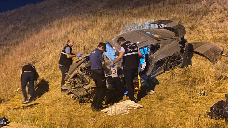 Ankara'da Feci Kaza! Otomobil Takla Attı: 1 Ölü, 1 Yaralı
