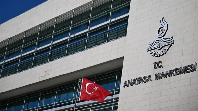 AYM'den Şok Karar! İzinsiz Döviz Cezaları İptal Mi Edildi?