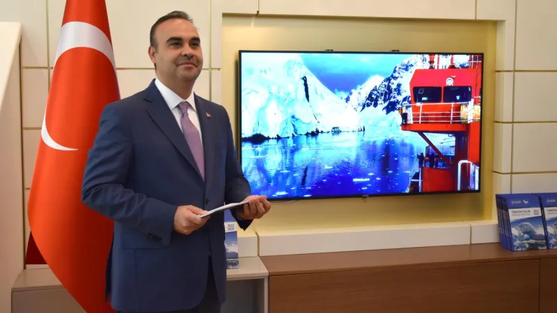 Bakan Kacır: Hedefimiz Antarktika Antlaşmalar Sistemi'nde danışman ülke statüsünü elde etmek