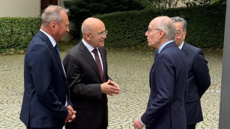 Bakan Şimşek, Lüksemburg başbakanı ve maliye bakanı ile görüştü