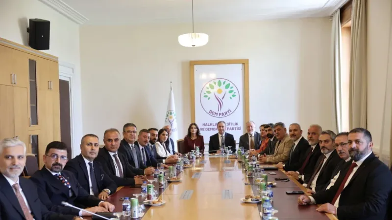 Baro Başkanlarından DEM Parti'ye Ziyaret! Arkasında Ne Var?