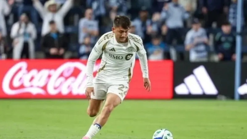 Cengiz Ünder Fenerbahçe'ye geri dönüyor