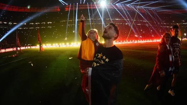 Mertens'ten Bomba İtiraf: Galatasaray ve Fenerbahçe Gerçeği!