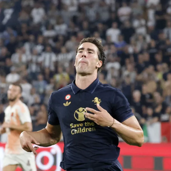 Vlahovic'ten Şok Karar! Fenerbahçe Transferi Yattı Mı?
