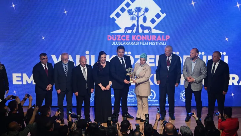 Konuralp Film Festivali'nde Büyük Sürpriz! Ödüller Sahiplerini Buldu