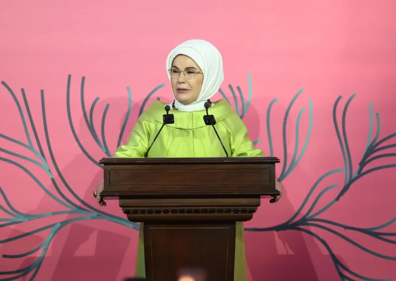 Emine Erdoğan'dan Aile Forumu'nda Tarihi Çağrı! Şoke Eden Detay