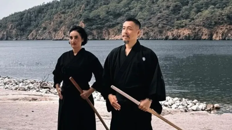 Fadik Sevin Atasoy'dan Şaşırtan Karar! Samuray Adasında Eğitim Alacak