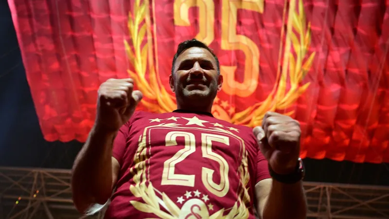 Galatasaray, şampiyonluk sayısında 3 dev ile yarışıyor