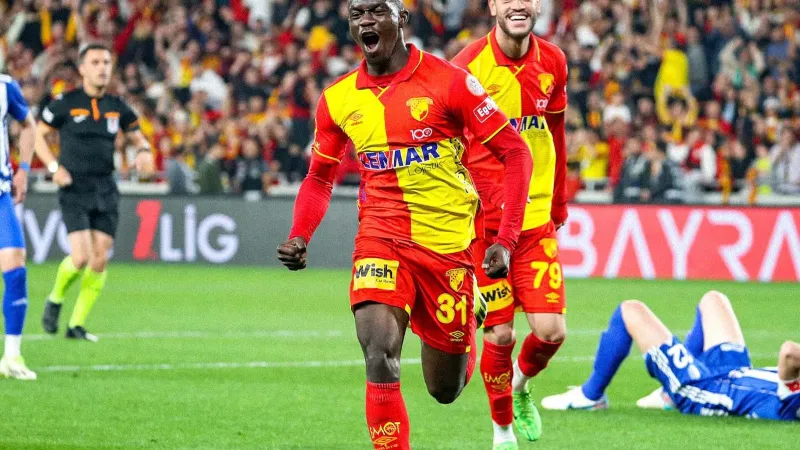 Göztepe'de Dennis transferde Anderlecht'in radarında