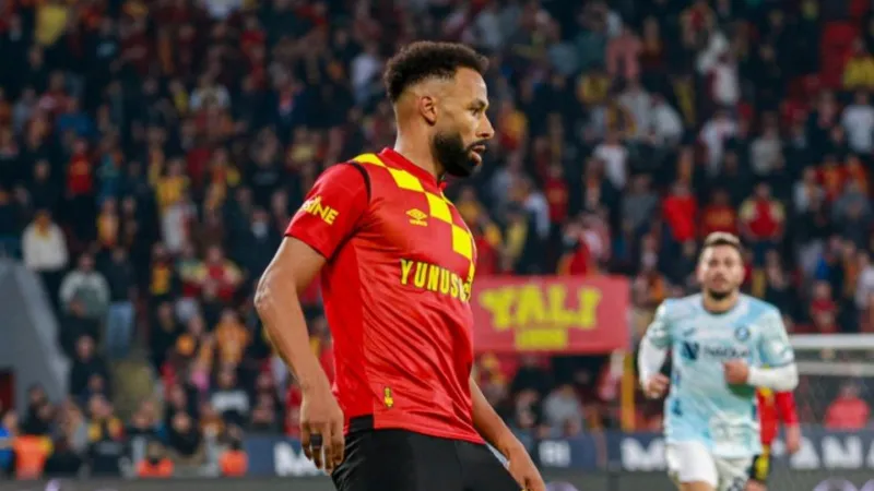 Göztepe'de vedalar sürüyor: 3 oyuncu için daha mesaj