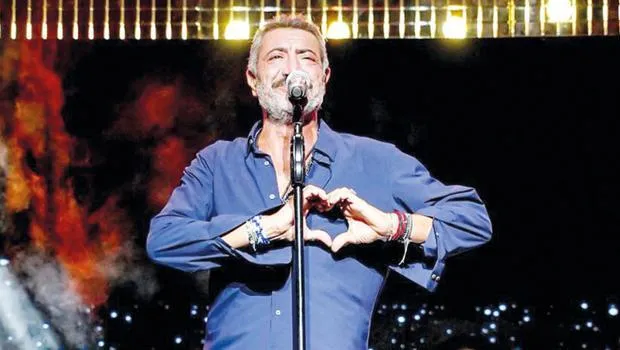 Hakan Altun'dan Şok Karar! Pavyon Filmiyle Hayranlarını Şaşırtacak