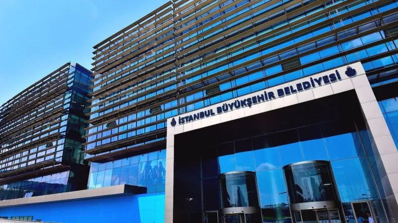 İBB Soruşturması: İmamoğlu'nun Ekibinden Bir Gözaltı Daha!