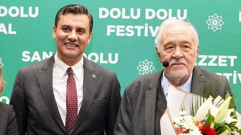 İlber Ortaylı'dan Şok Sözler: Ferdi Zeyrek'in Vefatı Beni Yıktı!