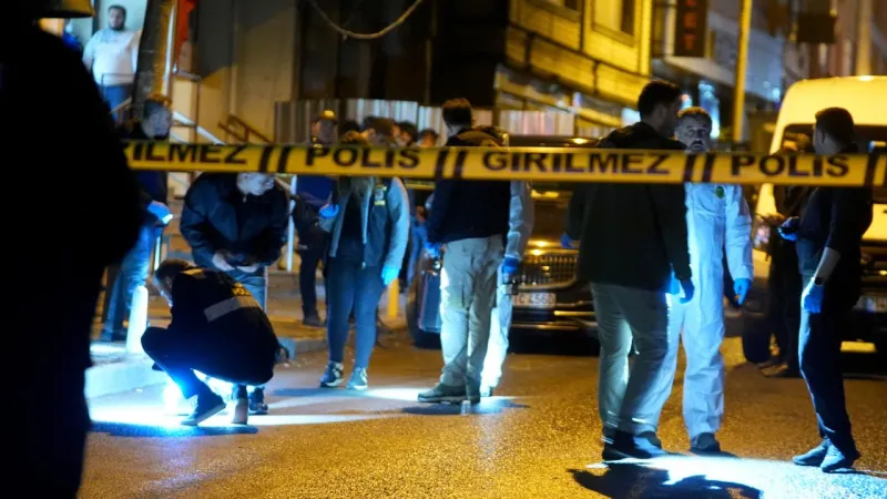 İstanbul'da iş yerine patlayıcı madde atıldı