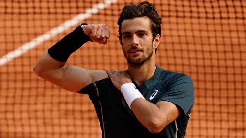Lorenzo Musetti yarı finalde