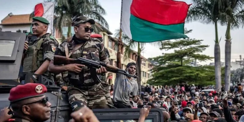 Madagaskar'da Darbe! Ordu Yönetime El Koydu, Neler Oluyor?