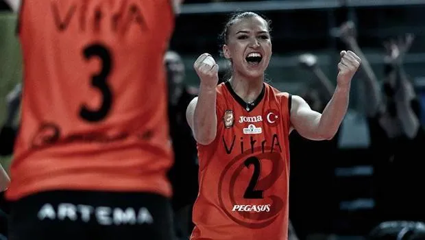 Meliha Diken Eczacıbaşı'na döndü!