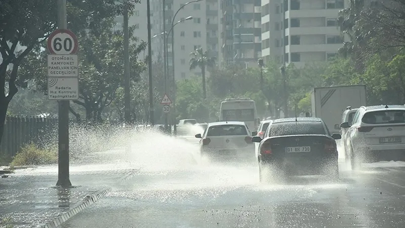 Osmaniye'de Şiddetli Yağış Alarmı! İşte Saatlik Hava Durumu
