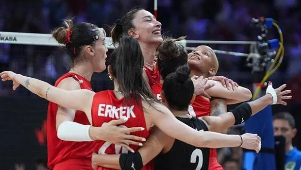 Voleybolseverlere Müjde! Vodafone'dan 25 GB Hediye İnternet!