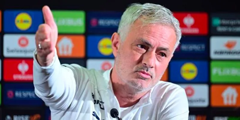 Mourinho Şok Karar! Türkiye'den Ayrılıyor Mu? İşte Detaylar!