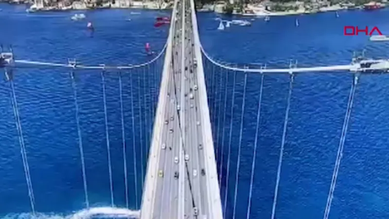 İstanbul Sallandı! 6.2'lik Deprem Boğaz Köprüsü'nü Böyle Etkiledi