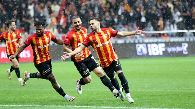 Cardoso'dan Hat-Trick! Kayserispor Yıldızı Tarih Yazdı!