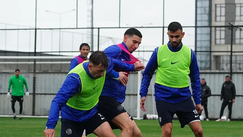 Rizespor Göztepe Maçı Hazırlıkları Tam Gaz! Süper Lig'de Neler Olacak?