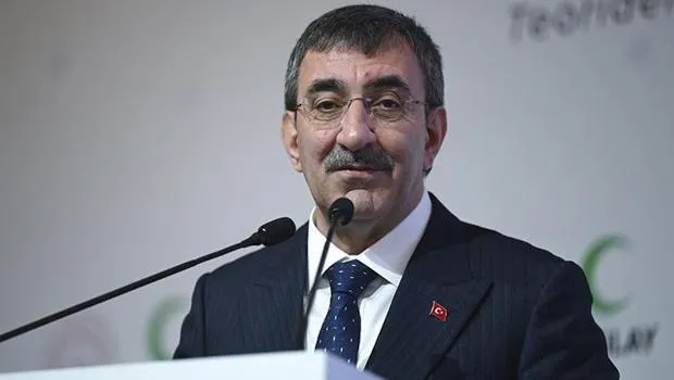 Karadeniz'de Dev Doğal Gaz Keşfi! Cevdet Yılmaz Duyurdu