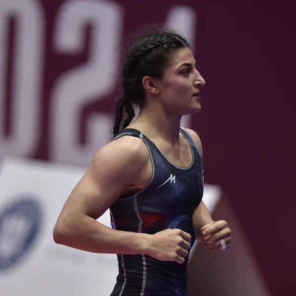 Elvira Kamaloğlu Avrupa'yı Salladı! Gümüş Madalya Mücadelesi