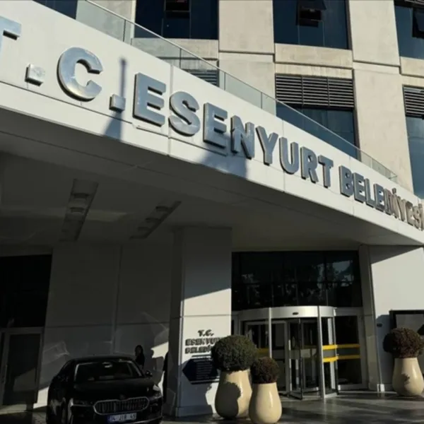 Esenyurt Belediyesi'nden İşten Çıkarma İddialarına Yanıt! Şok Detaylar!