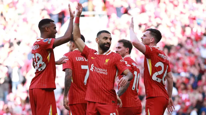 Liverpool Şampiyon! Tottenham'ı Sahadan Sildi!