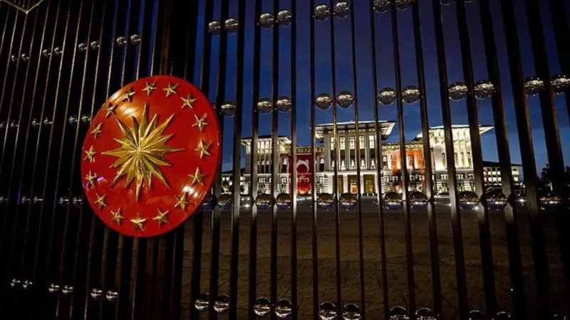 PKK Feshedildi: Saray'dan Yeni Anayasa Hamlesi Mi Geliyor?