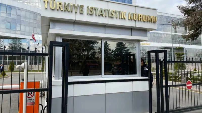 TÜİK Şok Etti! Sanayi Üretimi Çakıldı! İşte Rakamlar