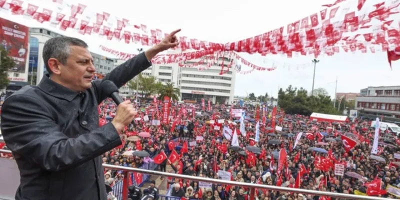Özgür Özel'den Bomba Esenler Mitingi Çağrısı! Kaçırmayın