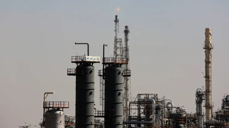 İsrail İran'a Saldırdı! Petrol Fiyatları Rekor Kırdı