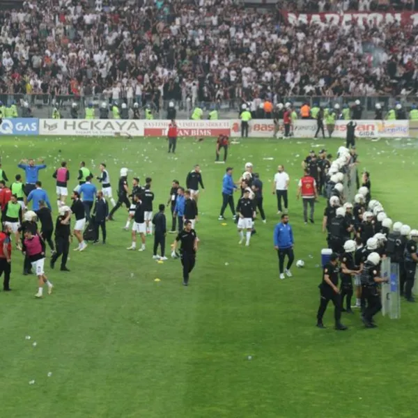 Elazığspor'a Şok Ceza! PFDK'dan Tarihi Karar!