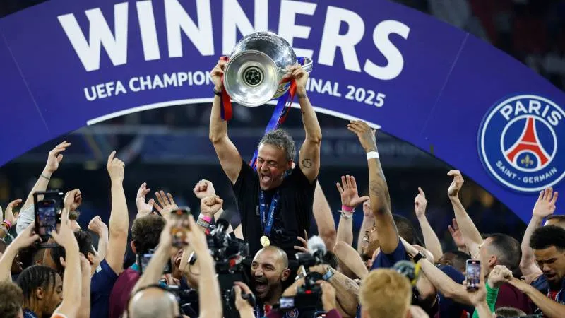 PSG'den Devler Ligi tarihine geçen şampiyonluk; rekorların ve ilklerin gecesi!