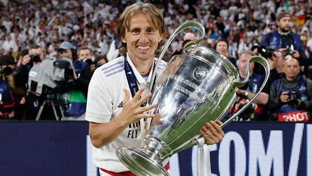 Modric Real Madrid'e Veda Ediyor! Efsane Ayrılığı Açıkladı