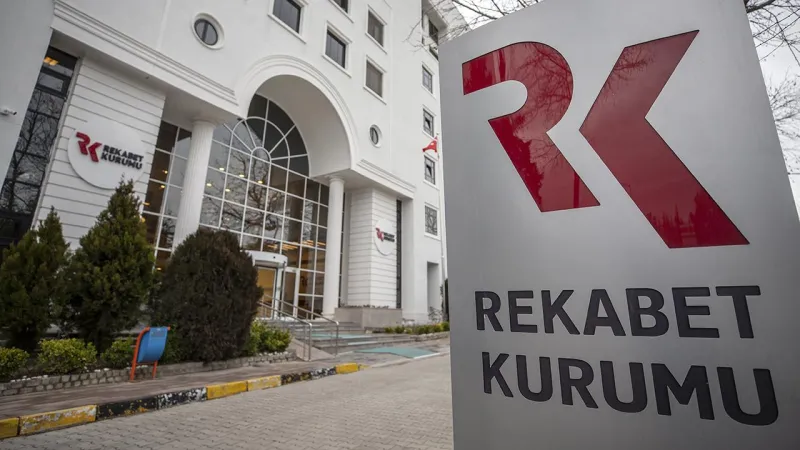 Rekabete aykırı davranan 4 çimento şirketine 76,5 milyon lira ceza