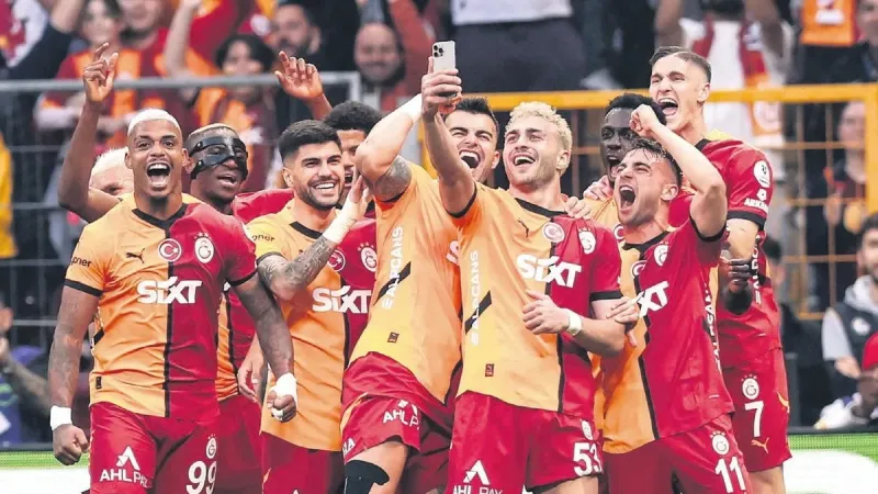 5. Yıldız Coşkusu: Şampiyon Galatasaray'dan Unutulmaz Kutlama!