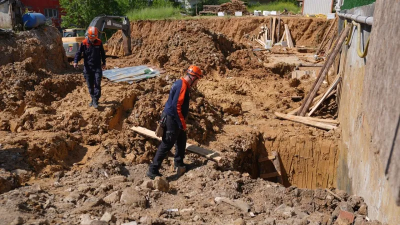 Sancaktepe'de İnşaat Faciası! İşçiler Göçük Altında Kaldı mı?