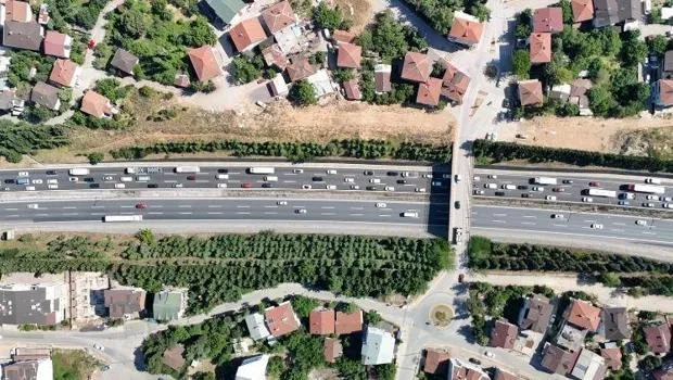TEM'de tatil yoğunluğu başladı